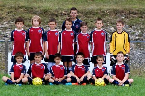 Debout de gauche à droite : Jami, Baptiste, Timothée, Mathéo, Greg, Léo, Valentin, Yohan Assis de gauche à droite : Baptiste G., Yannis, David, Tony, Evan, Jordan